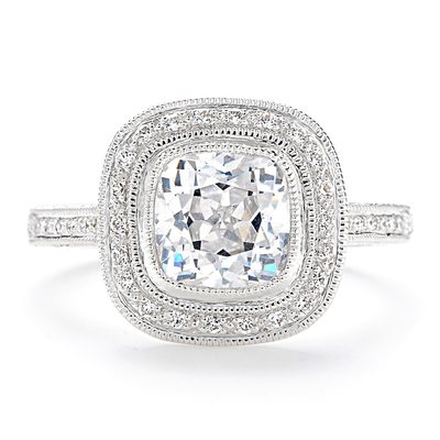 GIA Certified Diamond Engagement Ring 18k White Gold 2.60 carat total Cushion