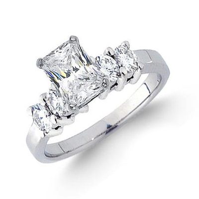 Vintage 2.80 CTW GIA certified Radiant Cut Diamond Engagement Ring 18K WG VS2