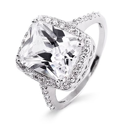GIA Certified Diamond Engagement Ring 2.00 carat Center Cushion Shape 18K Gold