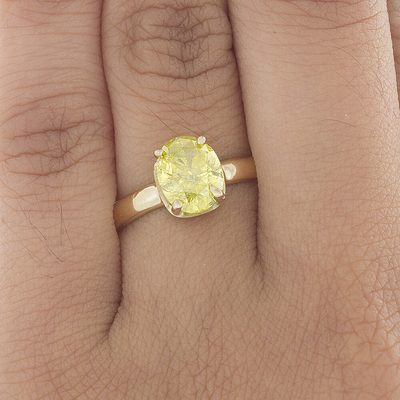 18K Gold Engagement Ring Oval Cut Diamond 2.00 Ct VS1 GIA Certified Fancy Yellow