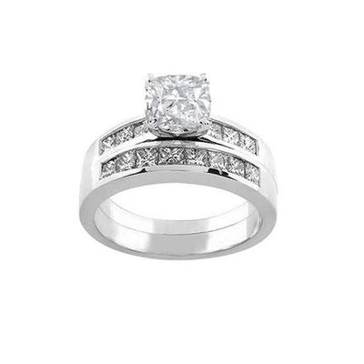 3.00 Carat Cushion Cut 14k Gold Diamond Bridal Set Ring GIA Certified