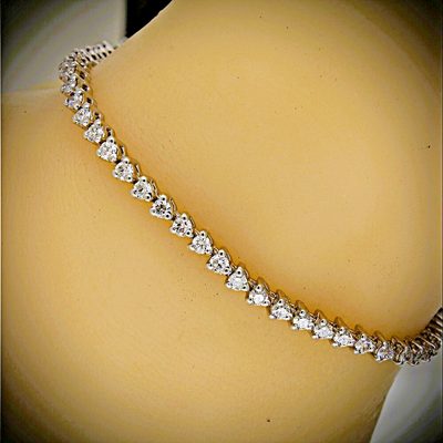 14K White Gold 3-Prong 3.00 Carat Round Brilliant Cut Diamond Tennis Bracelet