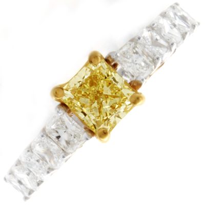 Marvelous 4.25 CTW Radiant cut Diamond GIA certified Fancy Yellow 18K White Gold