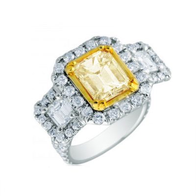 Unique Design 18K WG GIA certified 4.25 CTW  Emerald cut Diamond Fancy Yellow