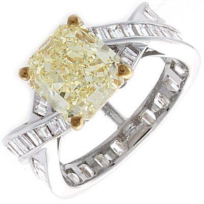 5.50 CTW Radiant cut Diamond Engagement Ring Fancy Yellow 18K Gold GIA certified