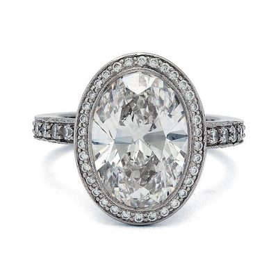 Diamond 2.00 Carat Engagement Ring Halo Style Oval & Round Cut 18k White Gold