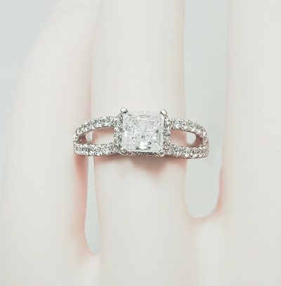 GIA Certified 1.72 carat Diamond Engagement Ring Cushion Shape 14K Gold