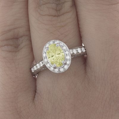 GIA Certified 18K Gold Engagement Ring Oval Cut Diamond 2.82 Ct VS1 Fancy Yellow