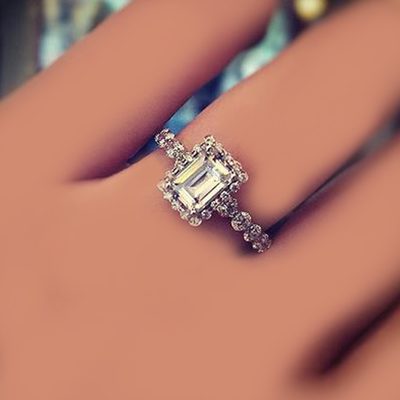 GIA 18k White Gold 2.50 Carat Classic Style Emerald Cut Diamond Engagement Ring