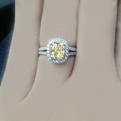 GIA Certified 2.50 Carat Fancy Yellow Cushion Diamond Engagement Ring Platinum