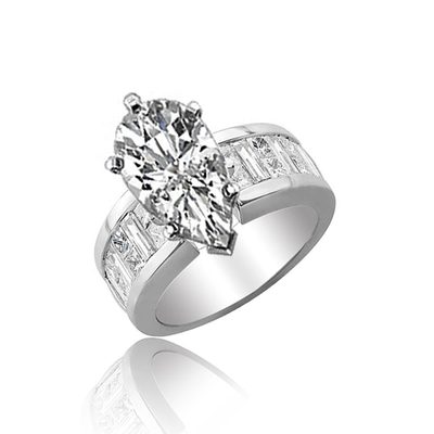 Pear Shape Diamond Engagement Ring 3.10 CT 18k Gold GIA Certified