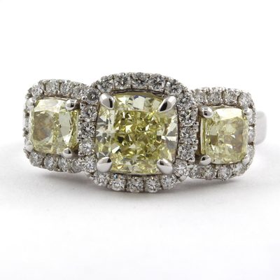 GIA Certified Ladies Diamond Engagement Ring 4.50 CT Fancy Yellow Cushion