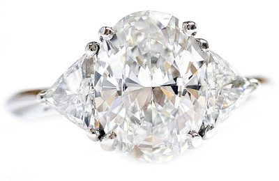 GIA Certified Three-Stone Oval & Triangle Cut Diamond Ring - Center 3.00 CT
