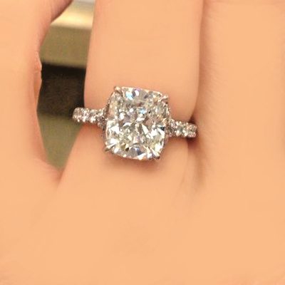 GIA Certified 5.00 Ct Cushion & Round Cut 18k White Gold Diamond Engagement Ring