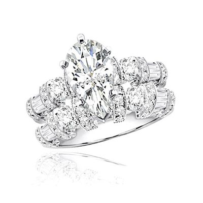 Pear Cut Bridal Set / GIA 2.50 CT Center / Platinum - Round & Baguette Diamonds