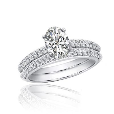 Diamond Bridal Ring Set Oval and Round Shape 2.50 CT GIA Certified 18k Gold