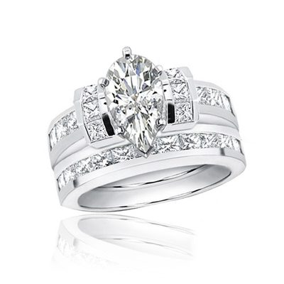 GIA Certified Pear & Princess Cut Diamond 3.25 Carat Diamond Bridal Set 18k Gold