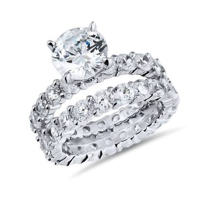 8.50 Carat GIA Certified 18k White Gold Round Shape Diamond Bridal Ring Set