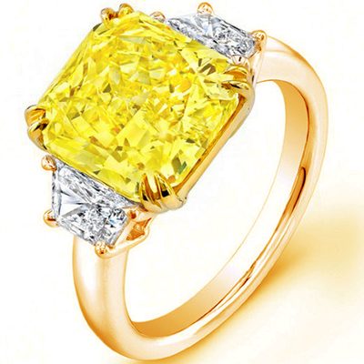 GIA Certified Fancy Light Radiant with Trapezoid Side Diamonds. Natural 4.00 CT