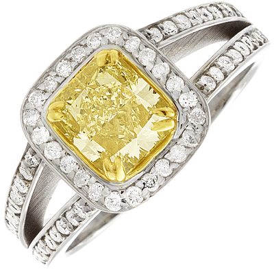 Split Shank Setting Halo 2.90 CT GIA Fancy Yellow Cushion Diamond Engagement 18k