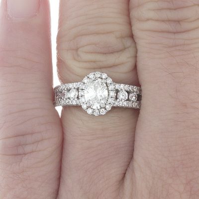 GIA Certified Diamond Engagement Ring Oval 2.00 Ct 18K White Gold VVS2 G