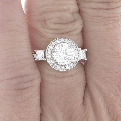 GIA Certified 2.20 CTW Diamond Engagement Ring Round 18k Gold