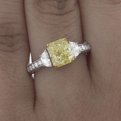 Antique Style GIA 2.75 Carat Fancy Yellow Radiant Diamond Engagement Platinum
