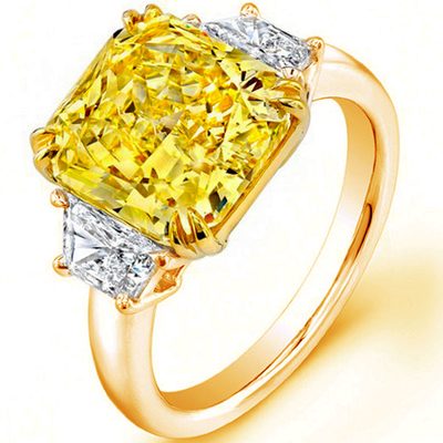 GIA Flawless Fancy Yellow Cushion & Trapezoid Diamond Engagement Ring 3.20CT 18K