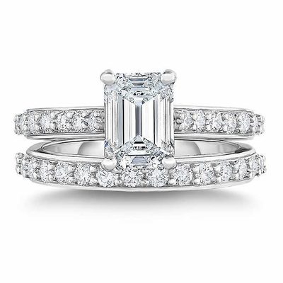 18k White Gold GIA Certified 2.00 Carat Emerald Cut Diamond Bridal Ring Set