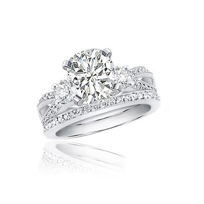 Cushion & Round Cut 3.60 CT 18k Gold Diamond Bridal Set Ring GIA Certified