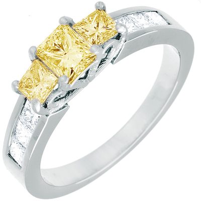 Princess cut Diamond Engagement Ring 2.55 CT Fancy Yellow 18K Gold GIA Certified