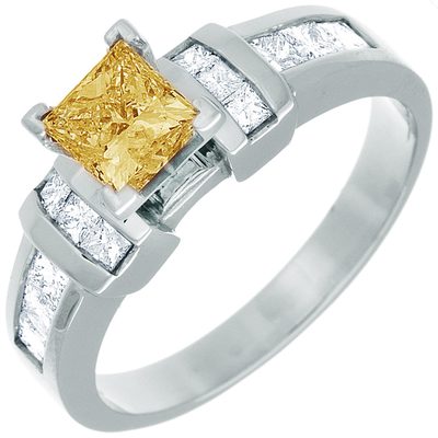 Alluring Vintage Look 3.00 CTW Princess cut Diamond Fancy Yellow GIA certified