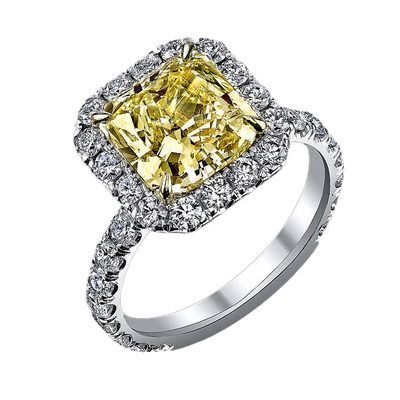 18k Gold Engagement Ring 2.95 Carat Cushion Cut Fancy Yellow GIA Diamond