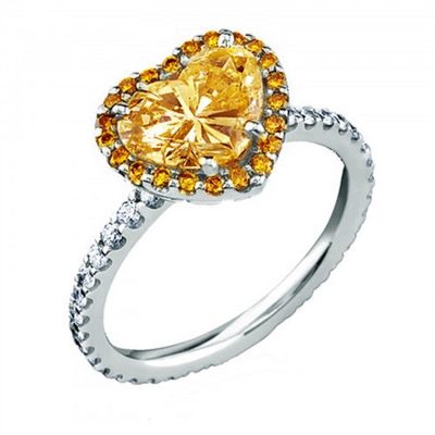 3.00 CTW Heart Shape Diamond Engagement Ring GIA certified 18K Gold Fancy Yellow